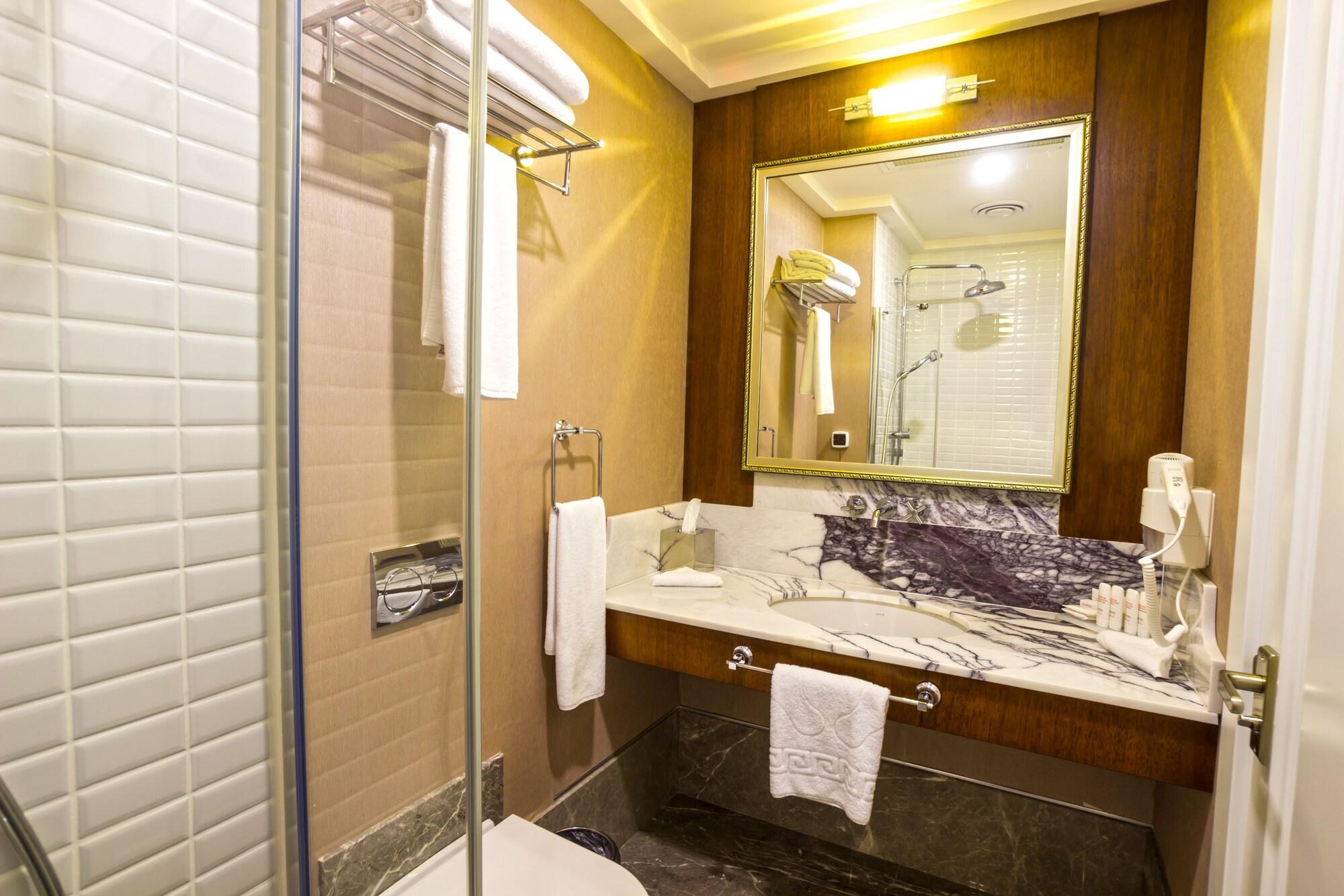 Mell Hotel Trabzon Exterior photo