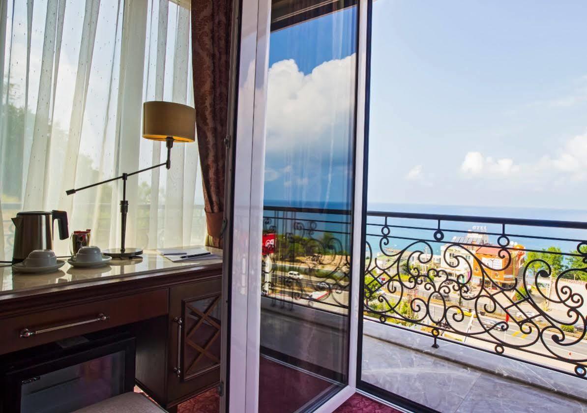 Mell Hotel Trabzon Exterior photo