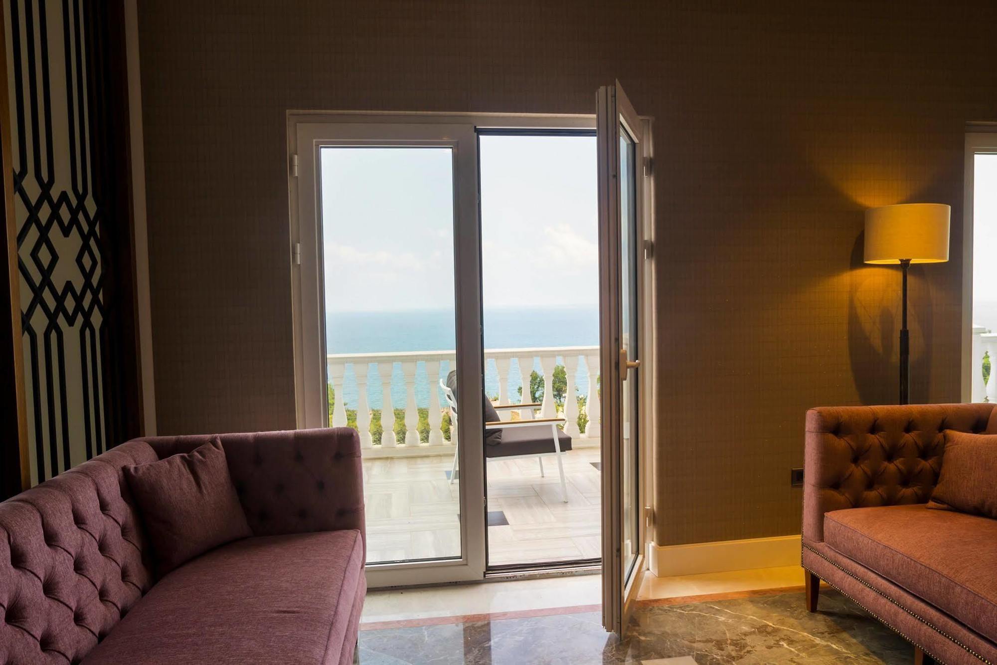 Mell Hotel Trabzon Exterior photo